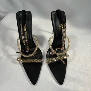 Elegant Black Stiletto Heels with Gold Chain Accents NWOT
